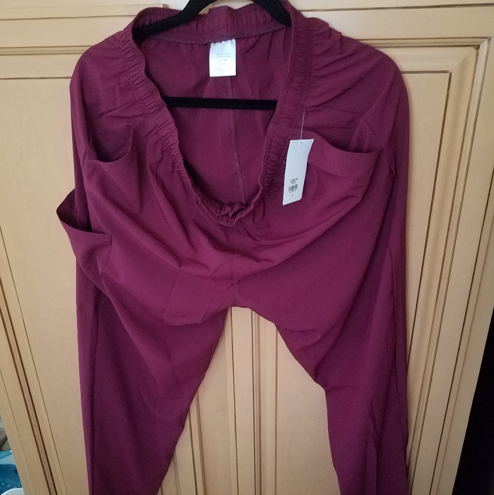 Tafford Women's Active Stretch Jogger Scrub Pants, Size L, Wine